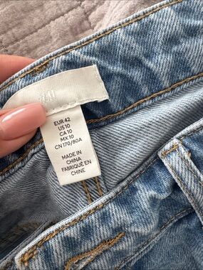 H&M Light Wash Women's Jeans - Classic Denim